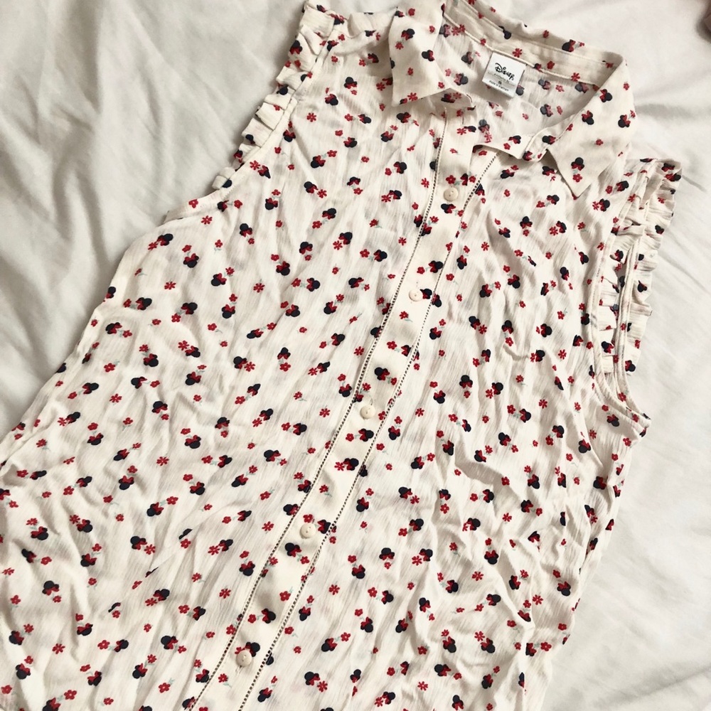 Minnie Mouse Top! -NWOT-